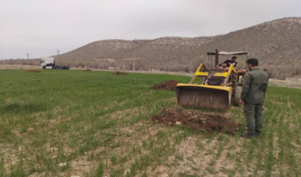 خلع ید عملی  ۹۰۰۰مترمربع از منابع ملی تصرف شده از چنگال متخلفین در اسلام آبادغرب