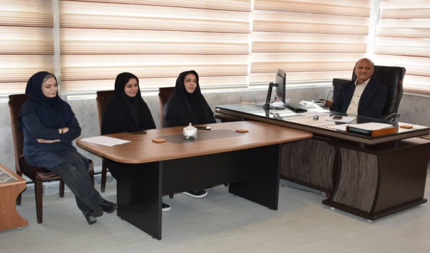 نشست مدیرکل منابع طبیعی استان کرمانشاه با بانوان شاغل در این اداره  به مناسبت ولادت حضرت معصومه(سلام الله علیها)، روز دختر وآغاز دهه کرامت