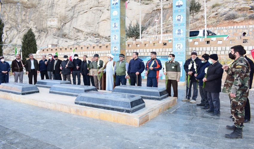 تجدید بیعت کارکنان منابع طبیعی استان کرمانشاه با شهدا وانقلاب