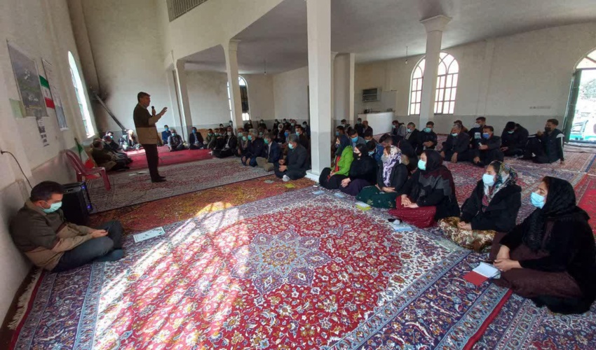  بازدید رئیس و کارشناسان مرکز آموزش جوانشیر از استان کرمانشاه