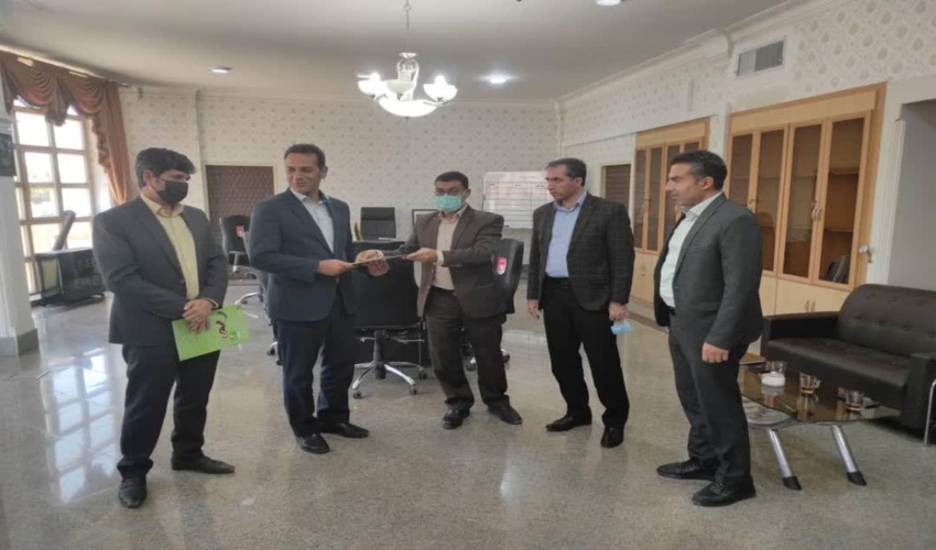 مراسم تودیع و معارفه رئیس جدید منابع طبیعی و آبخیزداری شهرستان اسلام آباد غرب