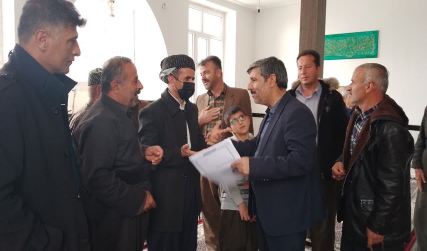 گزارش تصویری از برپایی میز ارتباطات مردمی در شهرستان روانسر