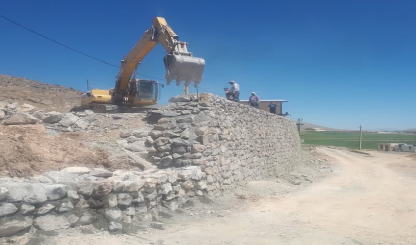 اجرای حکم قضایی خلع ید در اراضی منابع طبیعی شهرستان کنگاور