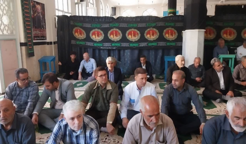 برپایی میز ارتباطات مردمی در شهرستان قصرشیرین به مناسبت هفته دولت