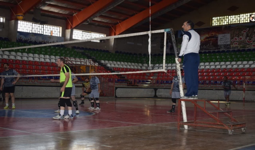 پیروزی مقتدرانه والیبالیست های منابع طبیعی استان کرمانشاه مقابل مهد والیبال ایران