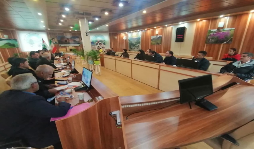 نشست تعاملی تعاونی‌های فراگیر منابع طبیعی استان کرمانشاه 