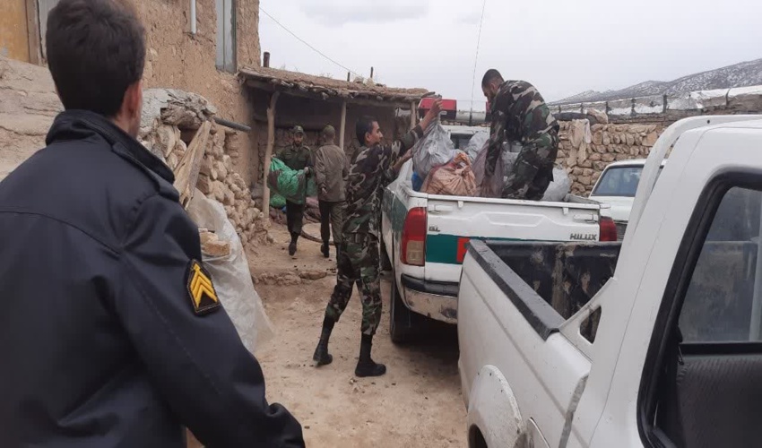 کشف و ضبط چندین کیسه زغال جنگلی از یک انبار در شهرستان کرمانشاه