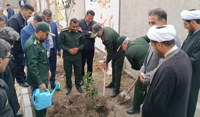 برگزاری پویش ملی درختکاری در شهرستان سرپل ذهاب