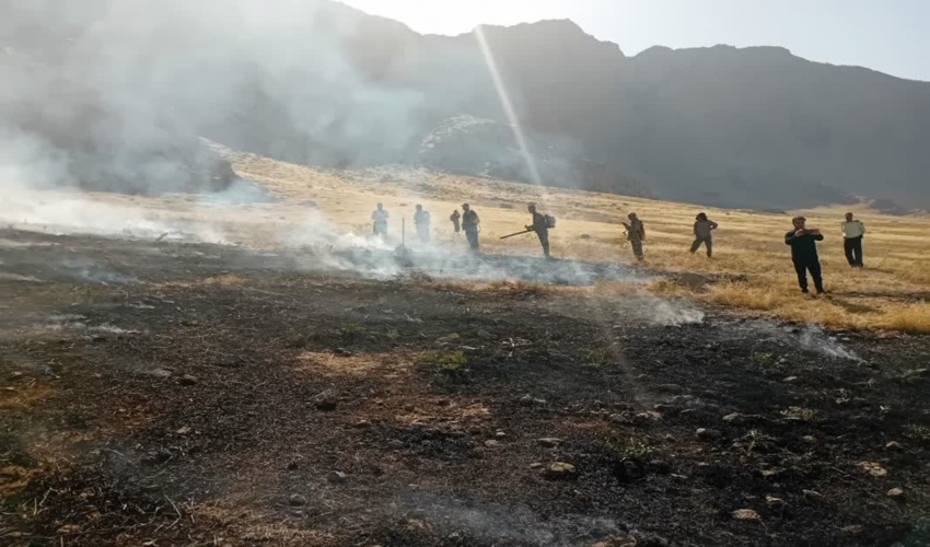 برگزاری رزمایش مهار آتش سوزی عرصه های کشاورزی و طبیعی شهرستان کرمانشاه