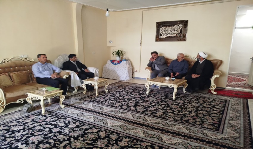  دیدار و سرکشی از خانواده های شهداء، یک وظیفه و توفیق الهی  است