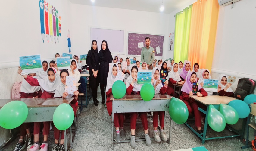 تببین سیاستهای آبخیزداری استان در جلوگیری از فرونشست وتغذیه آبخوان