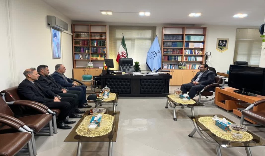 دیدار مدیرکل منابع طبیعی و آبخیزداری استان با دادستان کرمانشاه