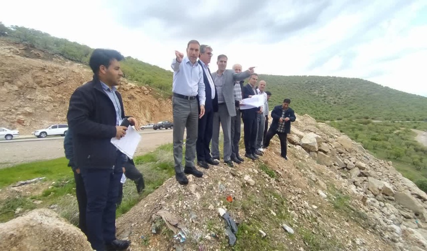 بازدید مسئولین استانی و شهرستان؛ از پروژه تعریض محور اسلام آباد غرب- قلاجه